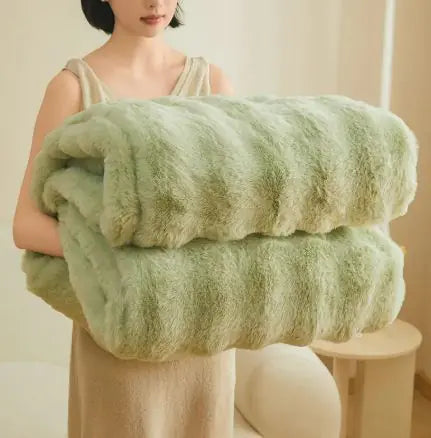 Cozy Faux Mink Fleece Throw